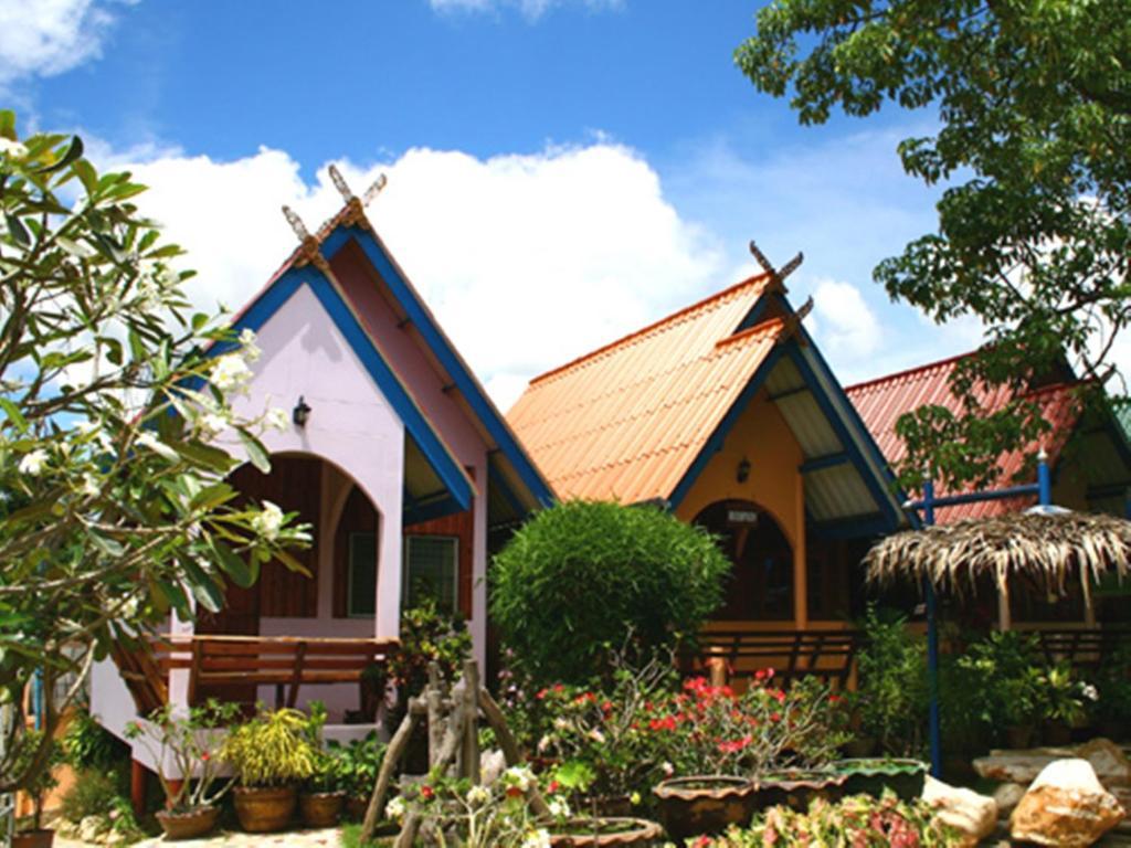 Pongphen Guesthouse - Sha Plus Certified Kanchanaburi Chambre photo